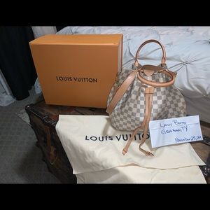 Louis Vuitton Girolata